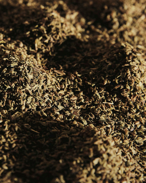 Aimilios Organics Bio Oregano Nahaufnahme